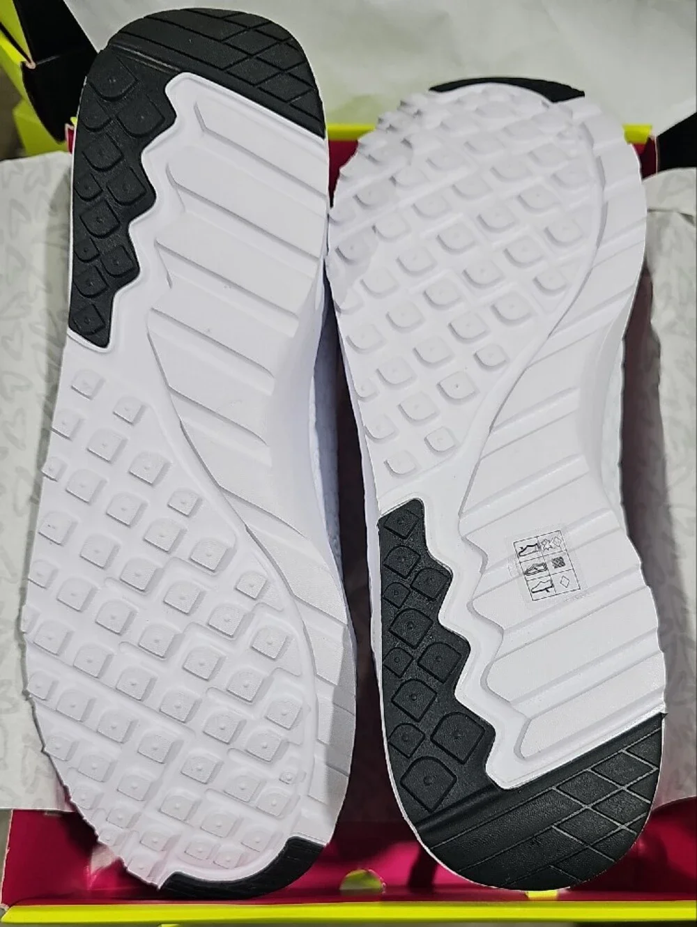 Zumba Air Boss-White-10,13-NEW